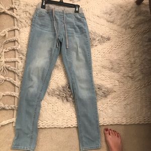 Justice girls size 14 light wash jeans